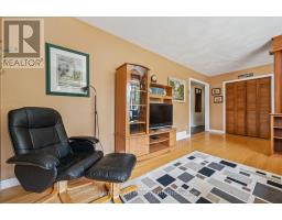 220 COLBORNE STREET - 7