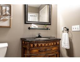 354 DUFFERIN STREET - 24
