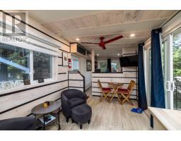 563878 HOLLAND GLENELG TOWNLINE - 7