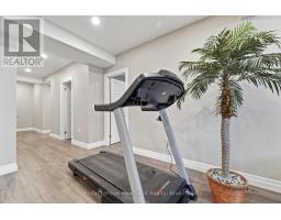 250 WELLINGTON STREET - 32