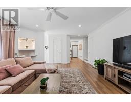 38 GRAYVIEW DRIVE - 11