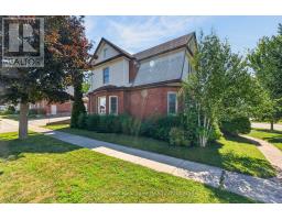 85 MONTREAL STREET - 23