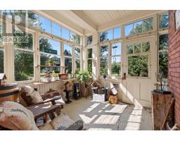 85 MONTREAL STREET - 4