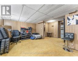 8 - 5982 DUNN STREET - 25