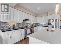 17 DUDLEY DRIVE - 11
