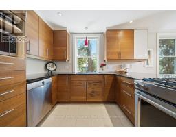 96 GROVE STREET - 12