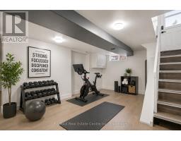 57 VANCOUVER DRIVE - 17