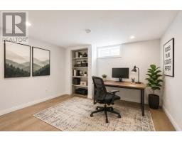 57 VANCOUVER DRIVE - 19