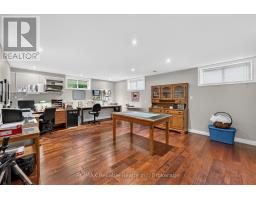 54 VICTORIA STREET - 44