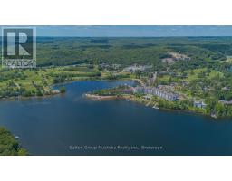302 - 302 BAYSHORE - DEERHURST DRIVE - 1