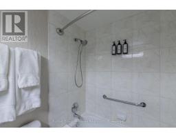 302 - 302 BAYSHORE - DEERHURST DRIVE - 11