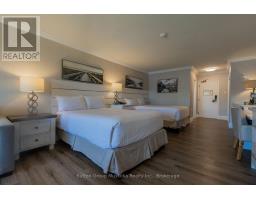 302 - 302 BAYSHORE - DEERHURST DRIVE - 12
