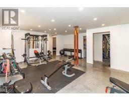 1265 BRITANNIA ROAD - 32