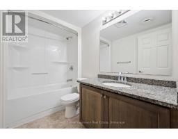 301 - 45 KINGSBURY SQUARE - 18