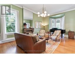 1050 4TH AVENUE W - 14