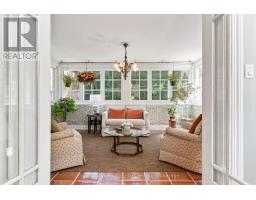 1050 4TH AVENUE W - 24