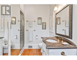 1050 4TH AVENUE W - 30