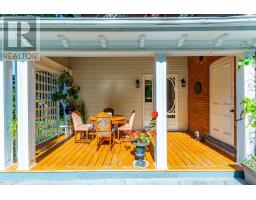 1050 4TH AVENUE W - 46