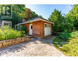 1050 4TH AVENUE W - 47