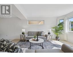 811 EDINBURGH ROAD S - 19
