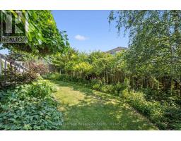 811 EDINBURGH ROAD S - 38