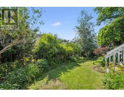 811 EDINBURGH ROAD S - 39