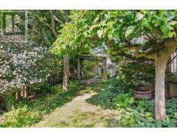811 EDINBURGH ROAD S - 42