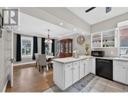 85 CAMBRIA ROAD N - 15