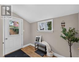 85 CAMBRIA ROAD N - 24