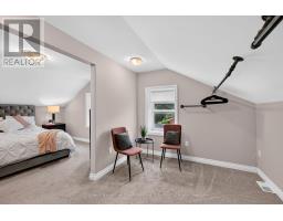 85 CAMBRIA ROAD N - 35