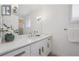 18 KEYS CRESCENT - 15