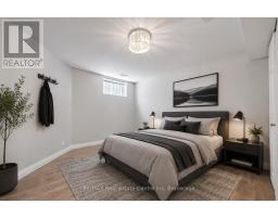 18 KEYS CRESCENT - 27