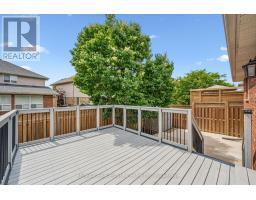 18 KEYS CRESCENT - 30