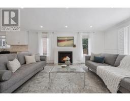 18 KEYS CRESCENT - 8