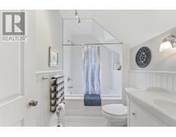 122 NELSON STREET E - 25