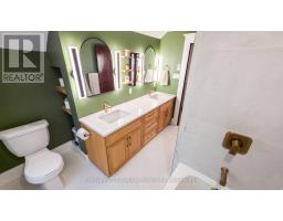 147 ST GEORGE STREET E - 13