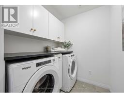 636 ANTON CRESCENT - 24