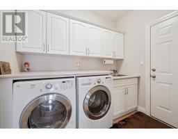 70 BATHGATE DRIVE - 43