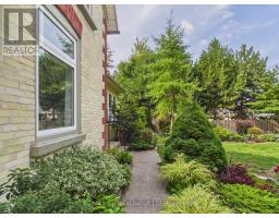 457 PENETANGORE ROW S - 19