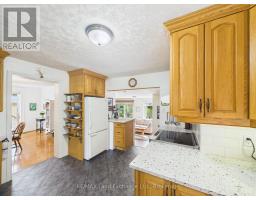 457 PENETANGORE ROW S - 8