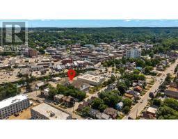 204 - 1050 1ST AVENUE W - 43