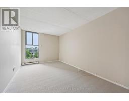 708 - 22 MARILYN DRIVE - 20