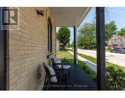 549 LOUISA STREET - 6