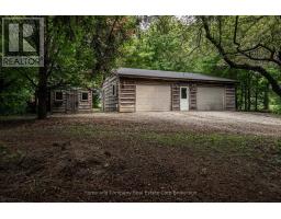 256360 SUNOVA CRESCENT - 31