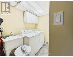 27 - 850 WALSH STREET - 11
