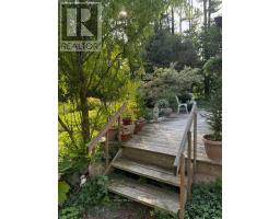 213 CHESTNUT DRIVE S - 25