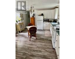 213 CHESTNUT DRIVE S - 6