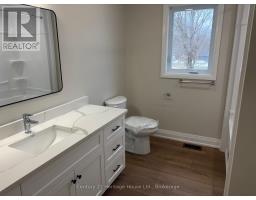 4 - 229 BRUCE STREET S - 14