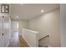 4 - 229 BRUCE STREET S - 18