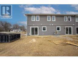 4 - 229 BRUCE STREET S - 27
